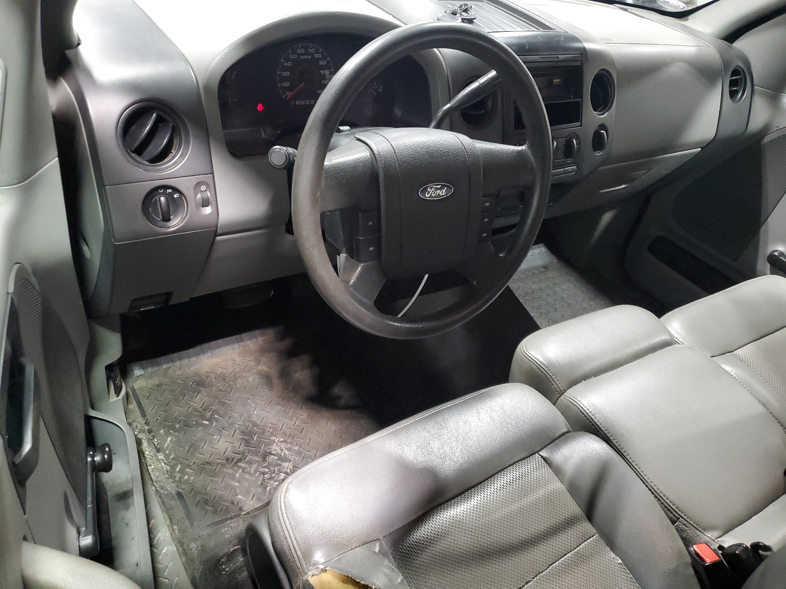 1FTRF12217KA94897 2007 Ford F150