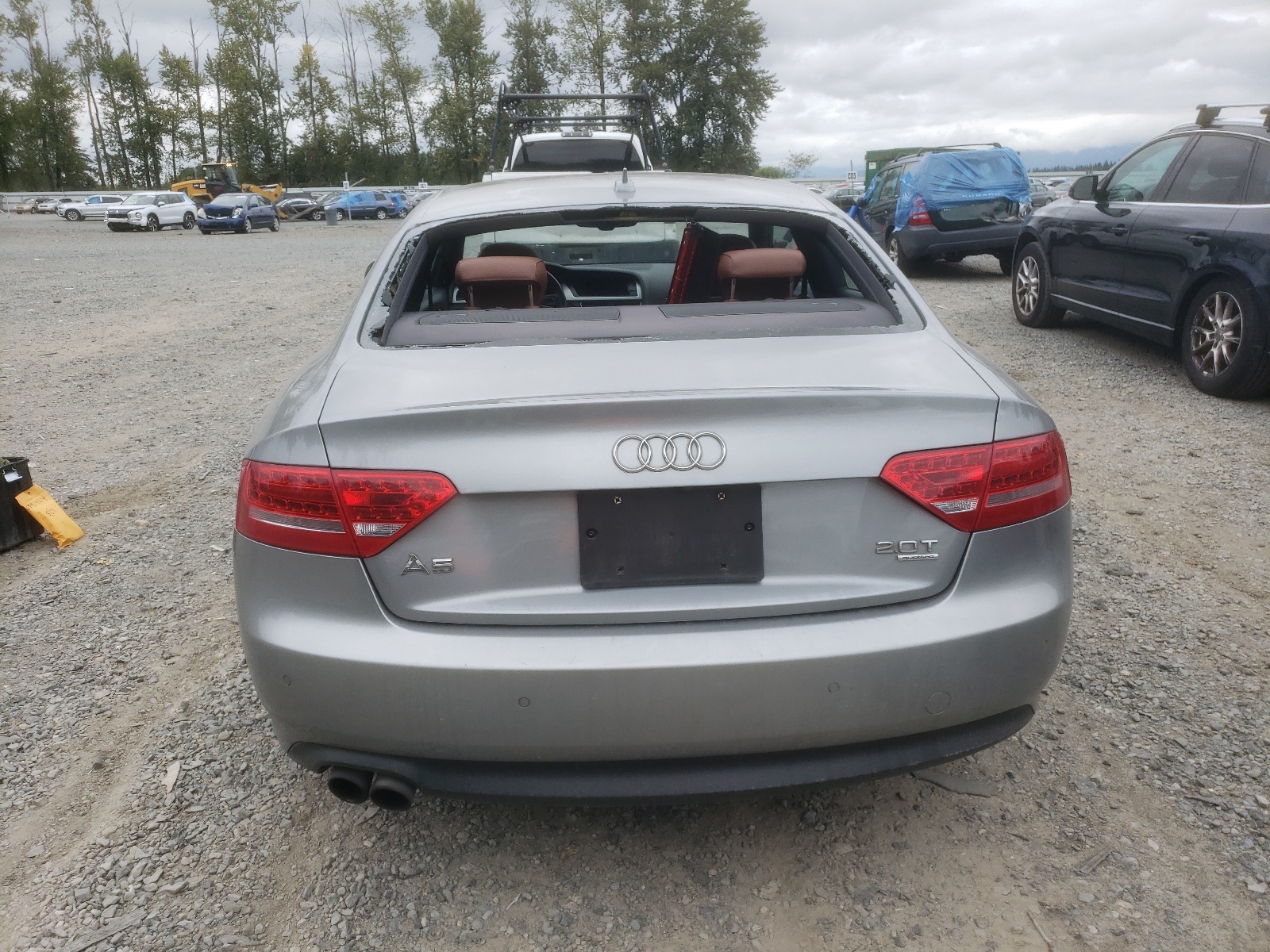 WAULFAFR4BA010483 2011 Audi A5 Premium Plus