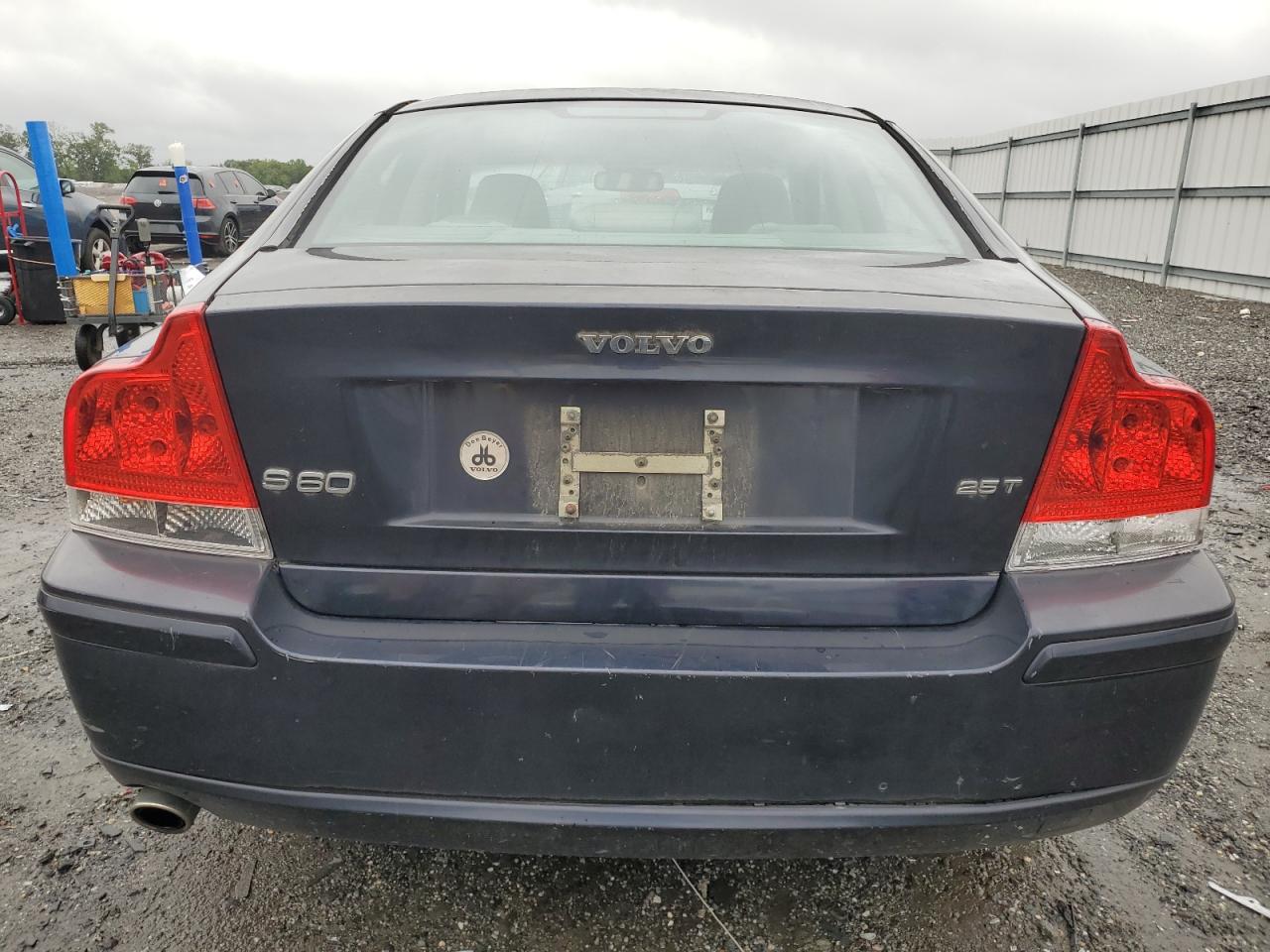 2006 Volvo S60 2.5T VIN: YV1RS592X62545925 Lot: 66743154