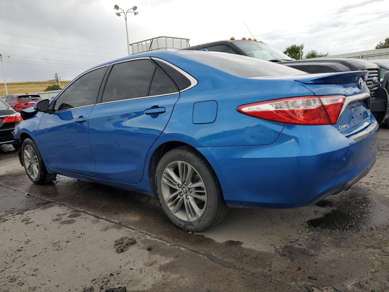 4T1BF1FK7HU623959 2017 TOYOTA CAMRY - Image 2