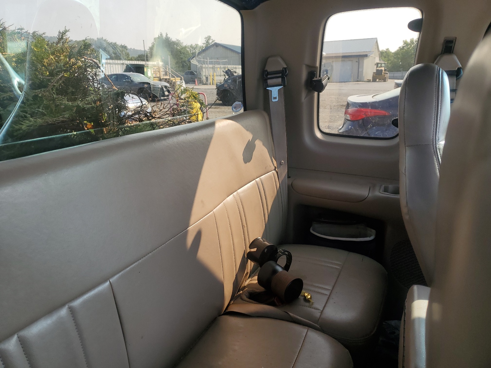 1FTDX1767VKB15879 1997 Ford F150