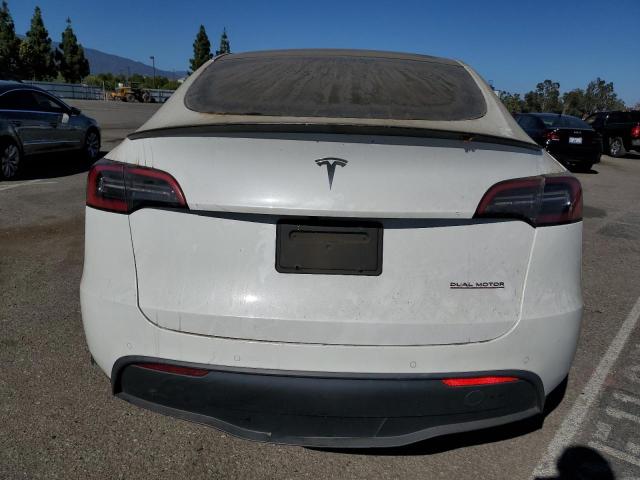  TESLA MODEL Y 2022 Белый