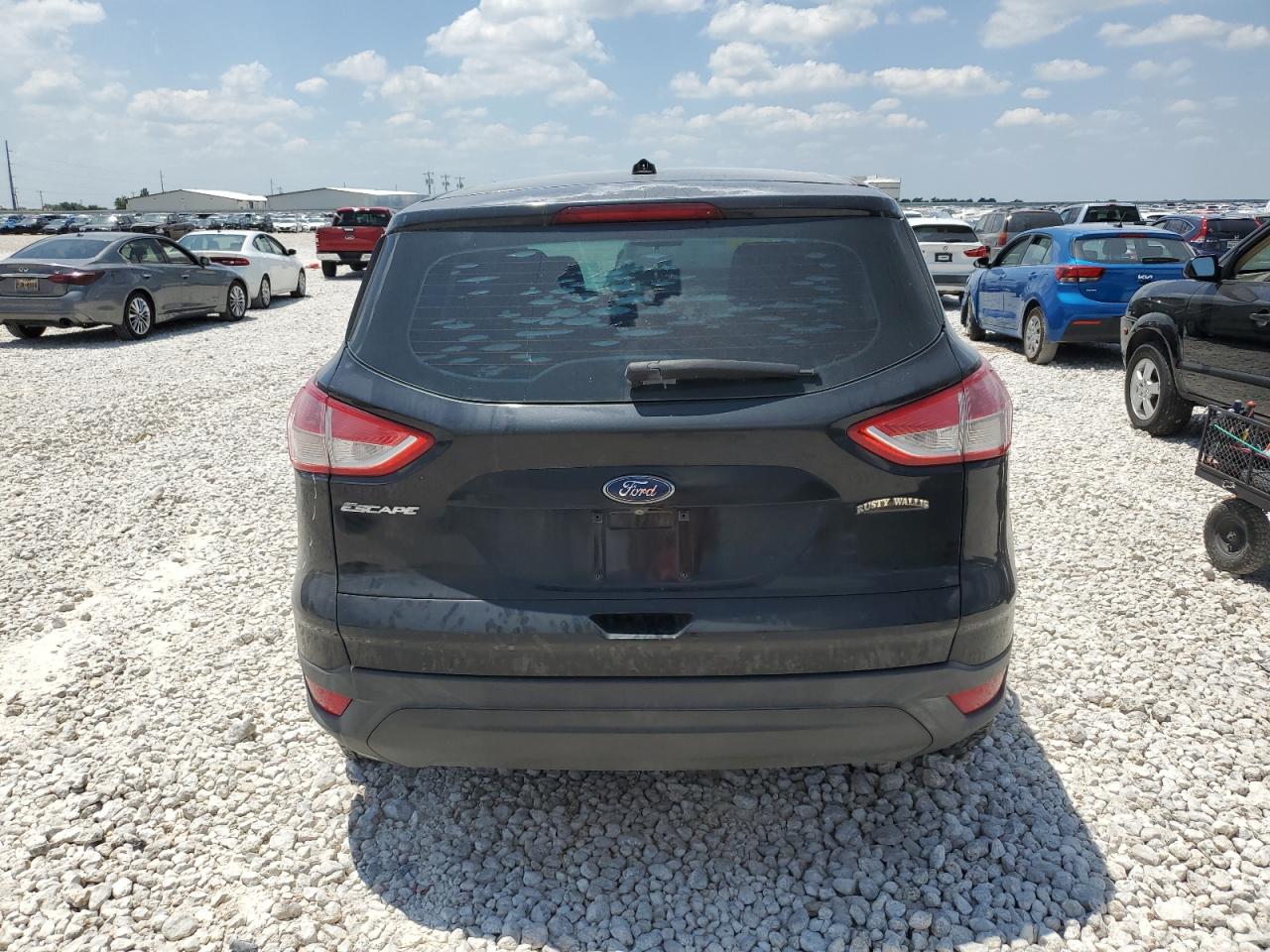 2014 Ford Escape S VIN: 1FMCU0F74EUB61825 Lot: 66199494