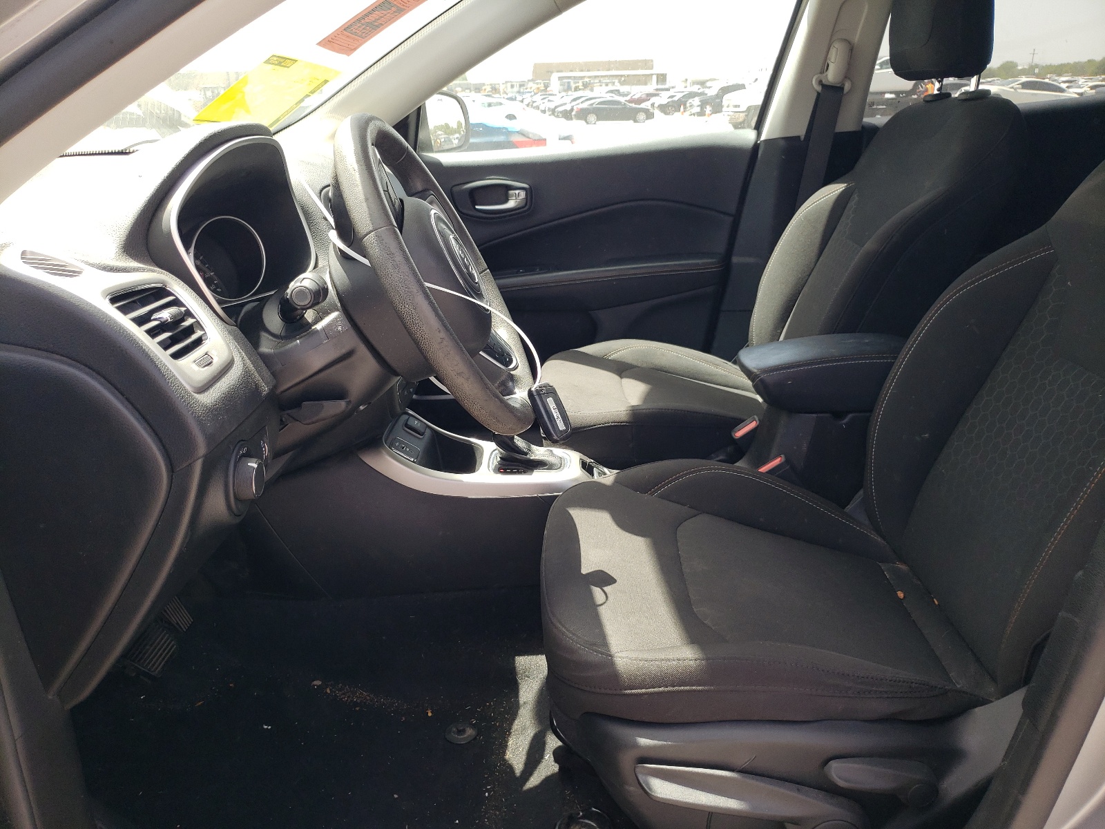 3C4NJCAB5LT241967 2020 Jeep Compass Sport