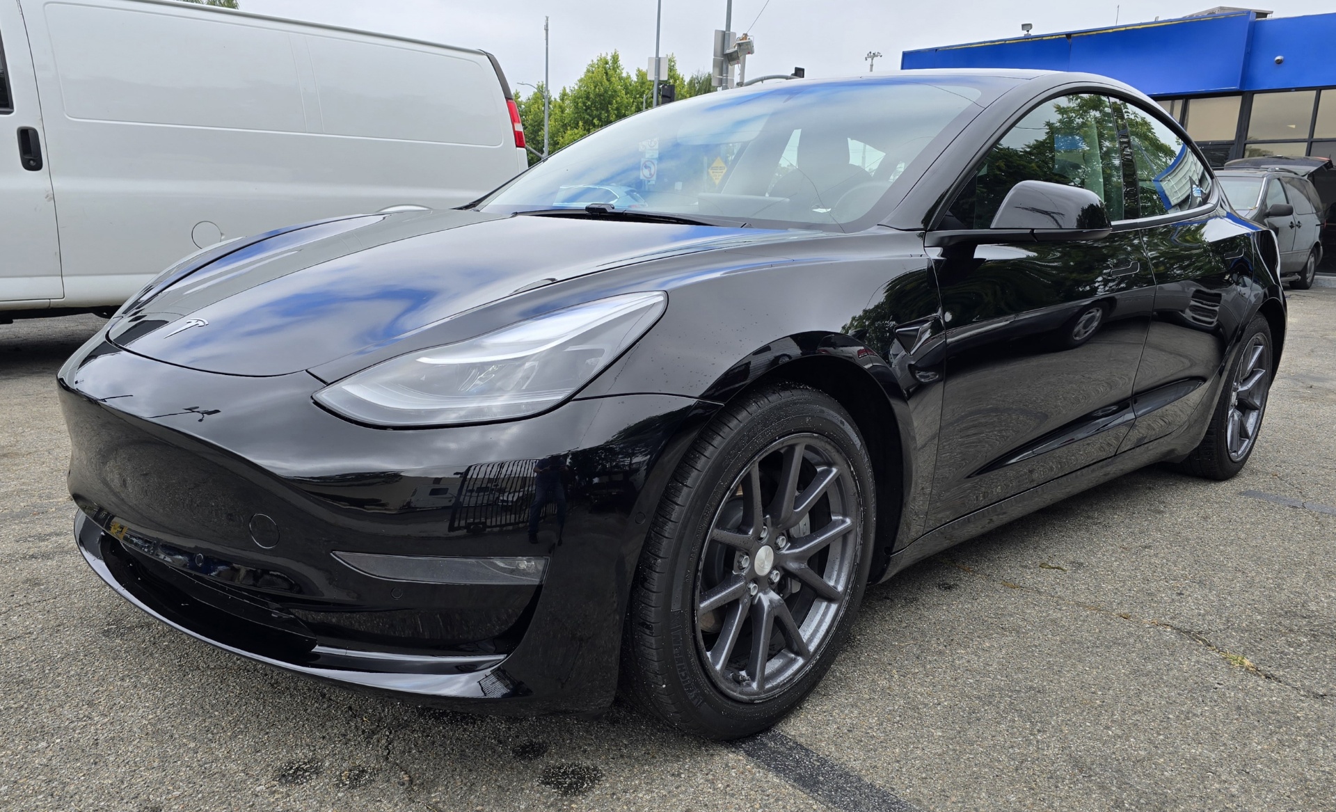 2021 Tesla Model 3 vin: 5YJ3E1EA9MF876482