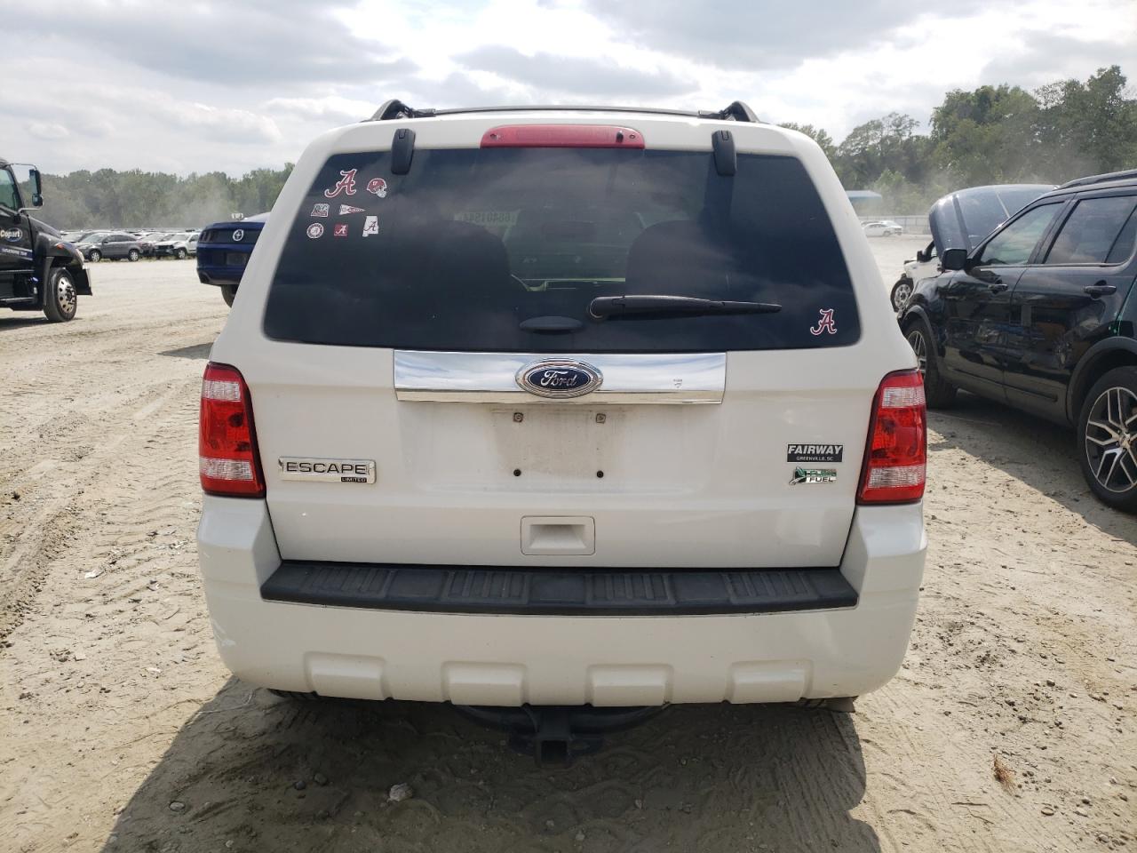 2011 Ford Escape - Image 6