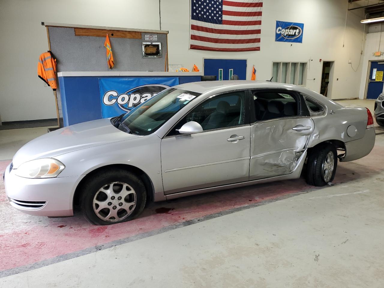 2006 Chevrolet Impala Ls للبيع في Angola، NY - Rear End