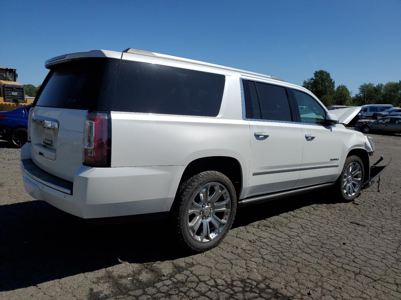 2016 GMC Yukon Xl Denali VIN: 1GKS2HKJ3GR145261 Lot: 69619854