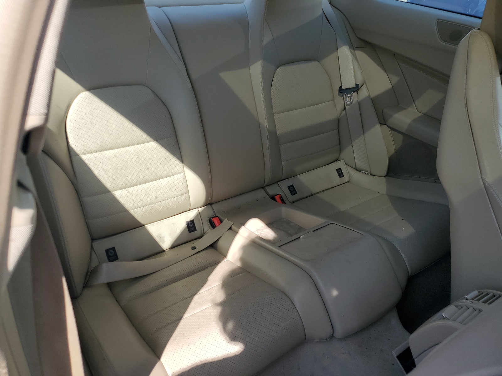 WDDGJ4HB8DF960085 2013 Mercedes-Benz C 250