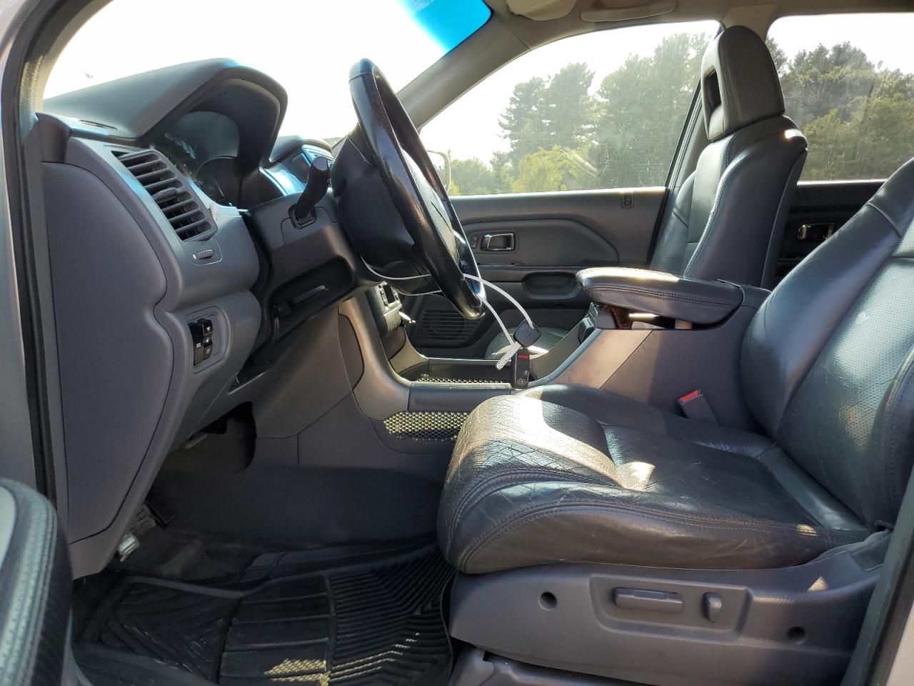 2004 Honda Pilot Exl VIN: 2HKYF18554H593256 Lot: 65261764