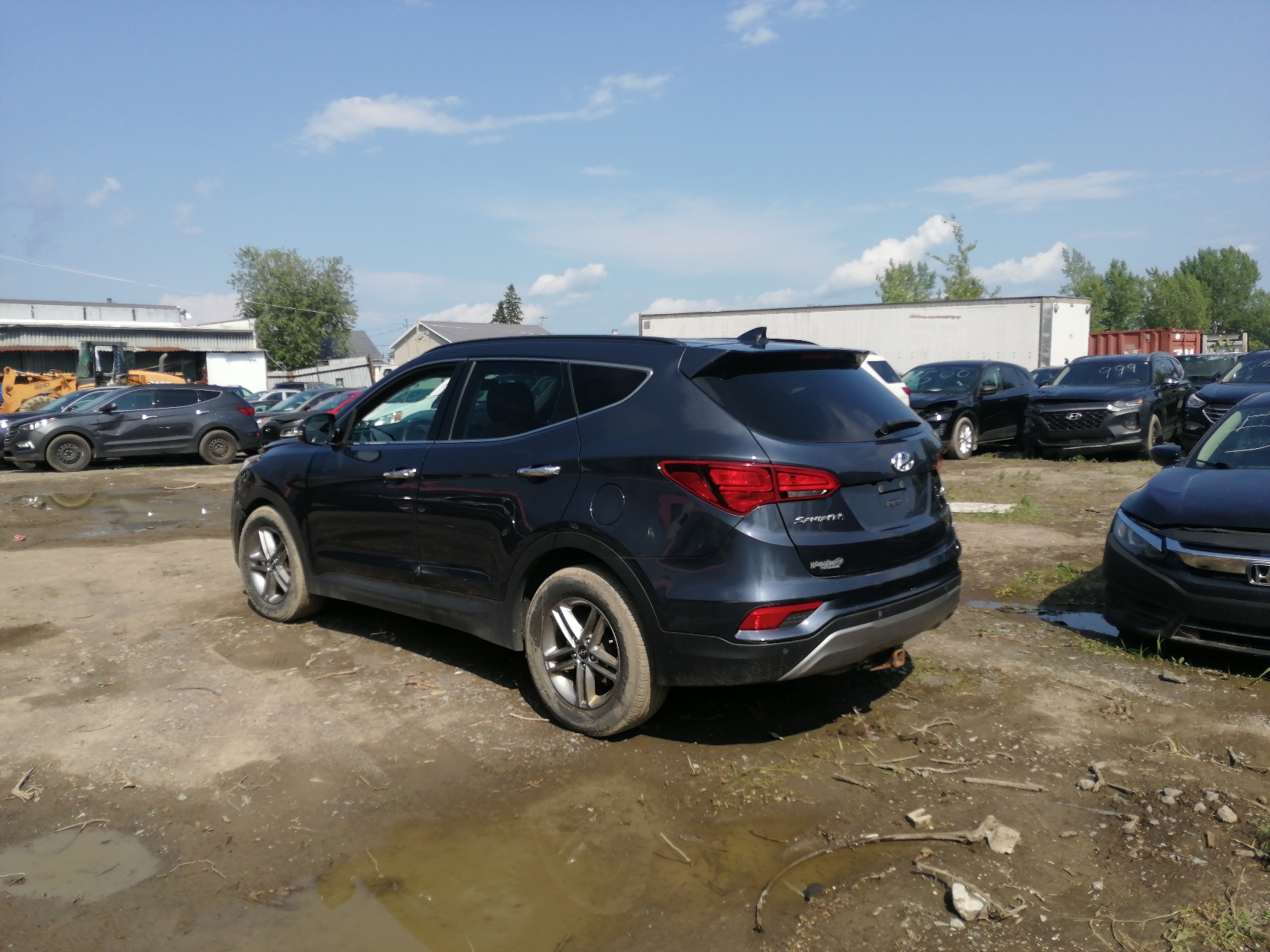 2017 Hyundai Santa Fe Sport vin: 5XYZU3LB5HG468368