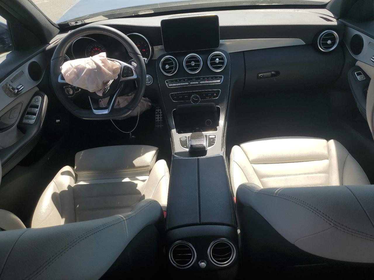 2018 Mercedes-Benz C 300 VIN: 55SWF4JB4JU271113 Lot: 66228574