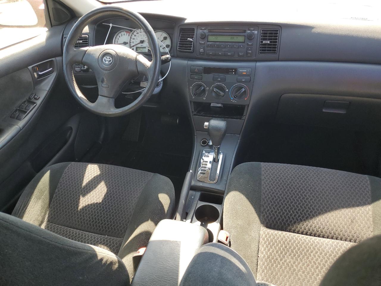 2005 Toyota Corolla - Image 8