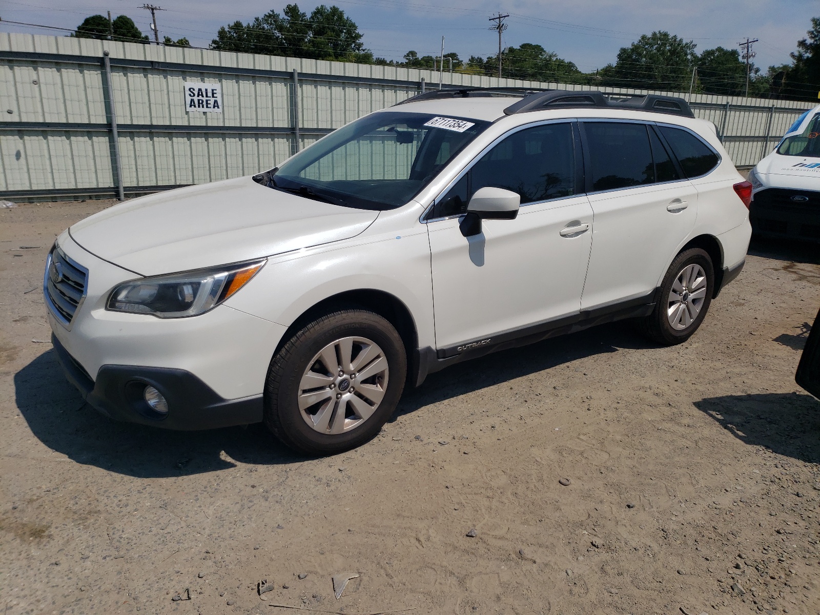 2017 Subaru Outback 2.5I Premium vin: 4S4BSACC8H3250705