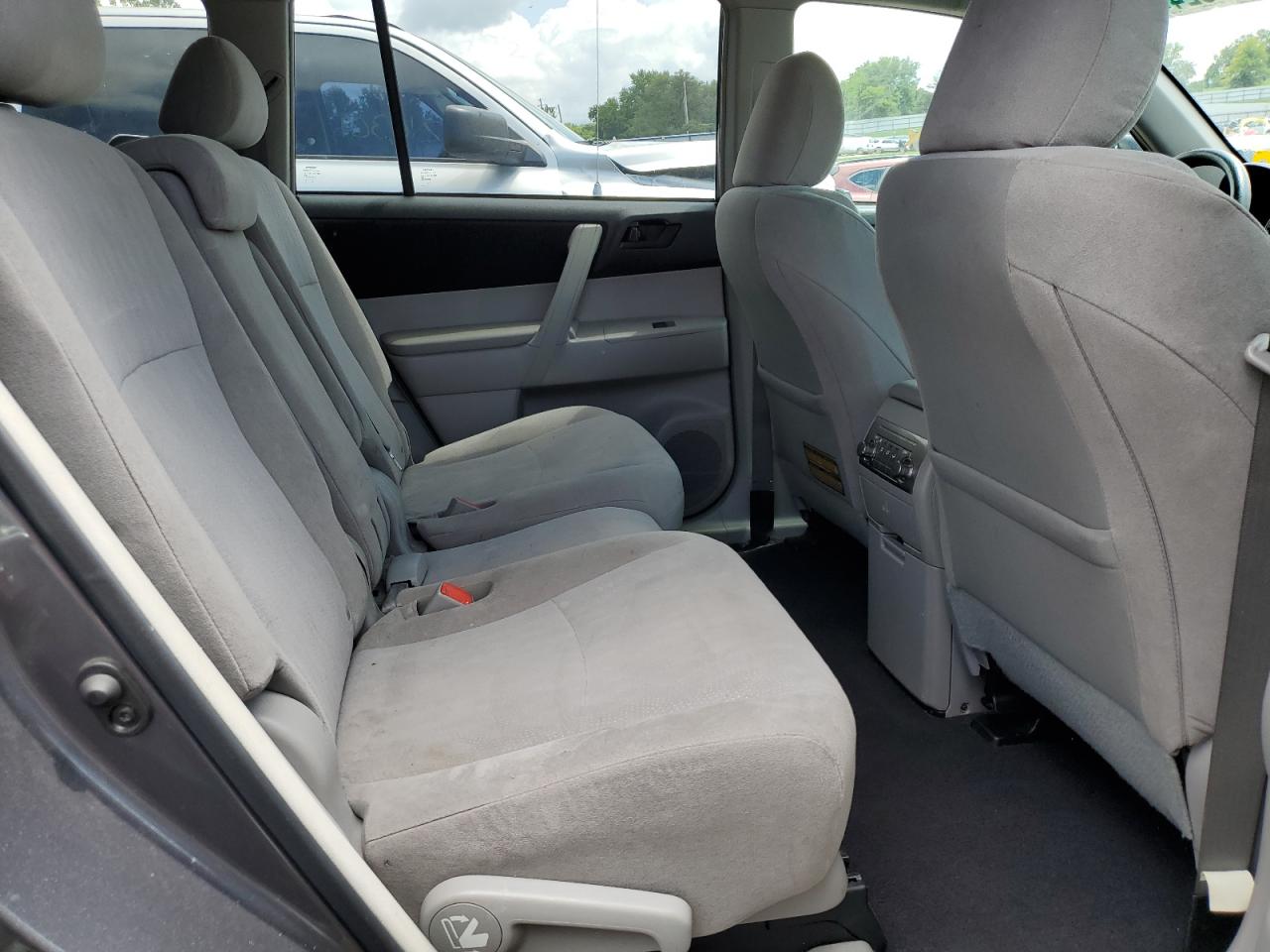 2011 Toyota Highlander Base VIN: 5TDZA3EH9BS015052 Lot: 65156024