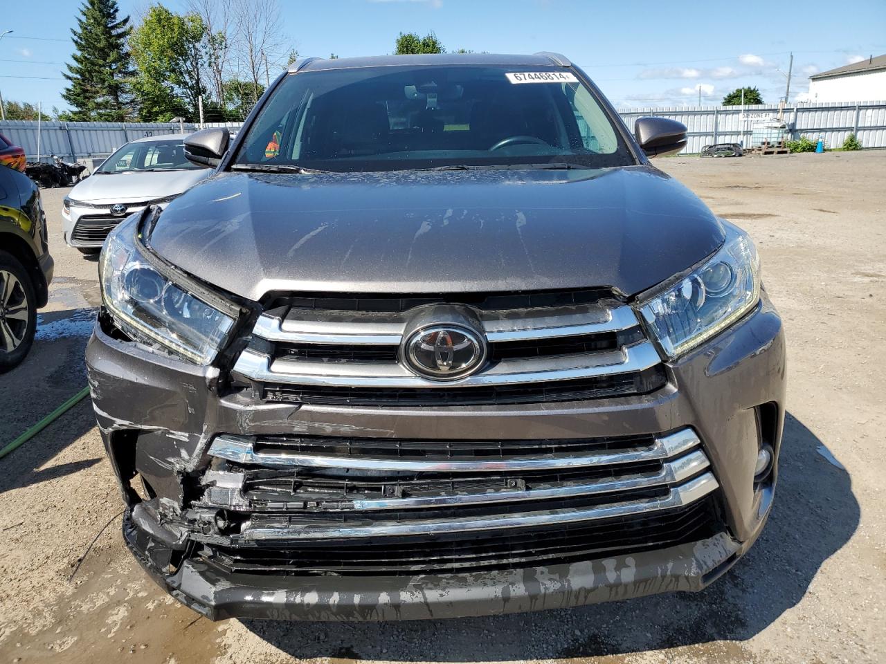 5TDJZRFH4HS407999 2017 Toyota Highlander Se