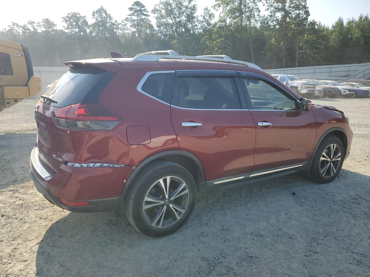 2018 Nissan Rogue - Image 3