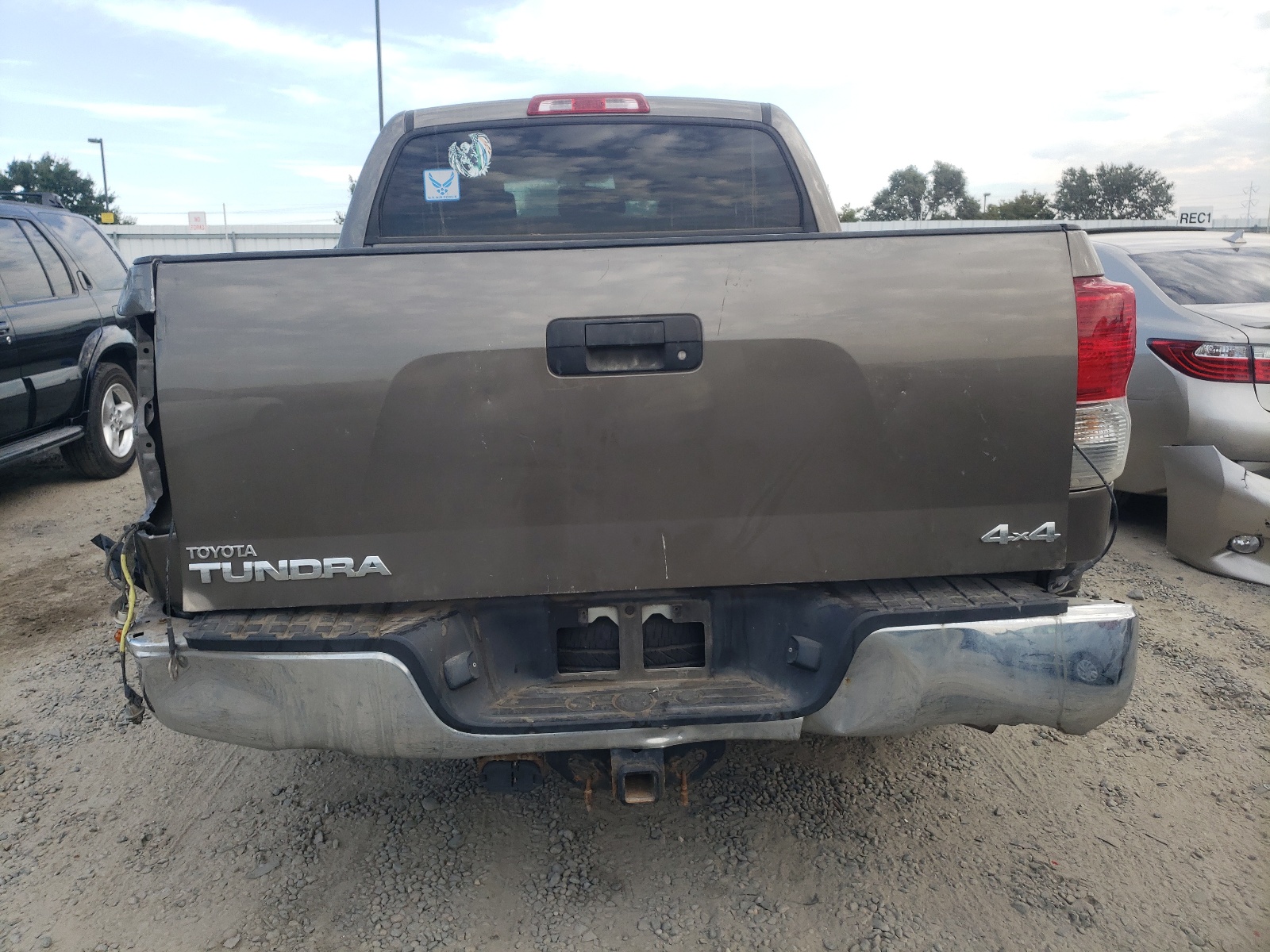 5TFDY5F12BX201044 2011 Toyota Tundra Crewmax Sr5