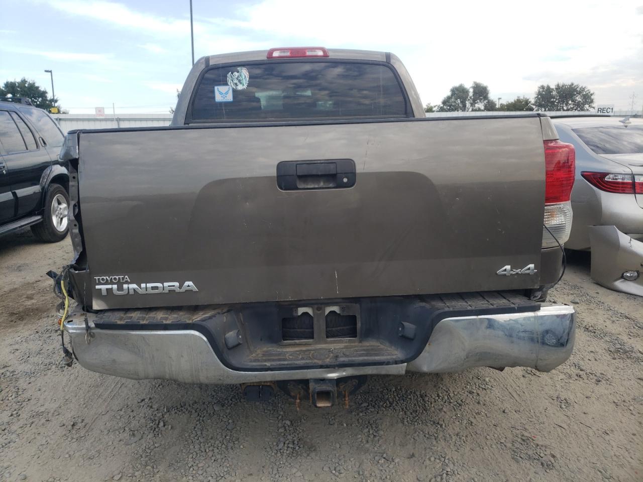 2011 Toyota Tundra Crewmax Sr5 VIN: 5TFDY5F12BX201044 Lot: 63699584