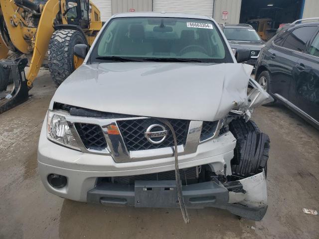  NISSAN FRONTIER 2013 Silver