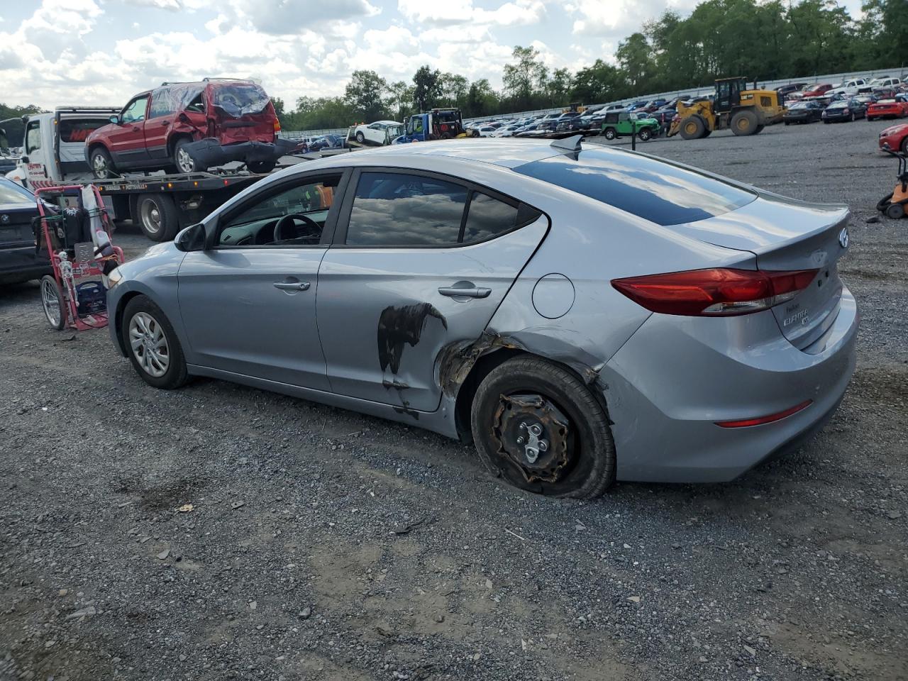 5NPD74LF3HH036218 2017 HYUNDAI ELANTRA - Image 2