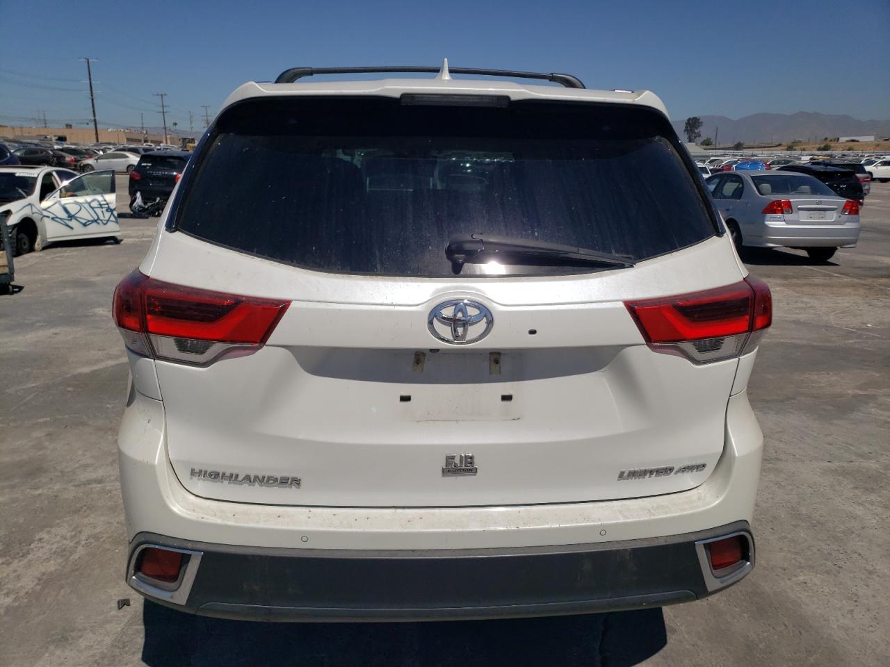 2017 Toyota Highlander Limited VIN: 5TDDZRFH5HS465536 Lot: 67703354