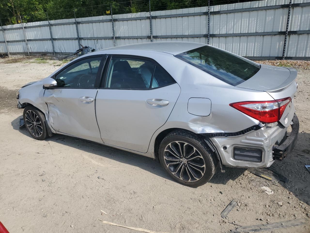 2016 Toyota Corolla - Image 2