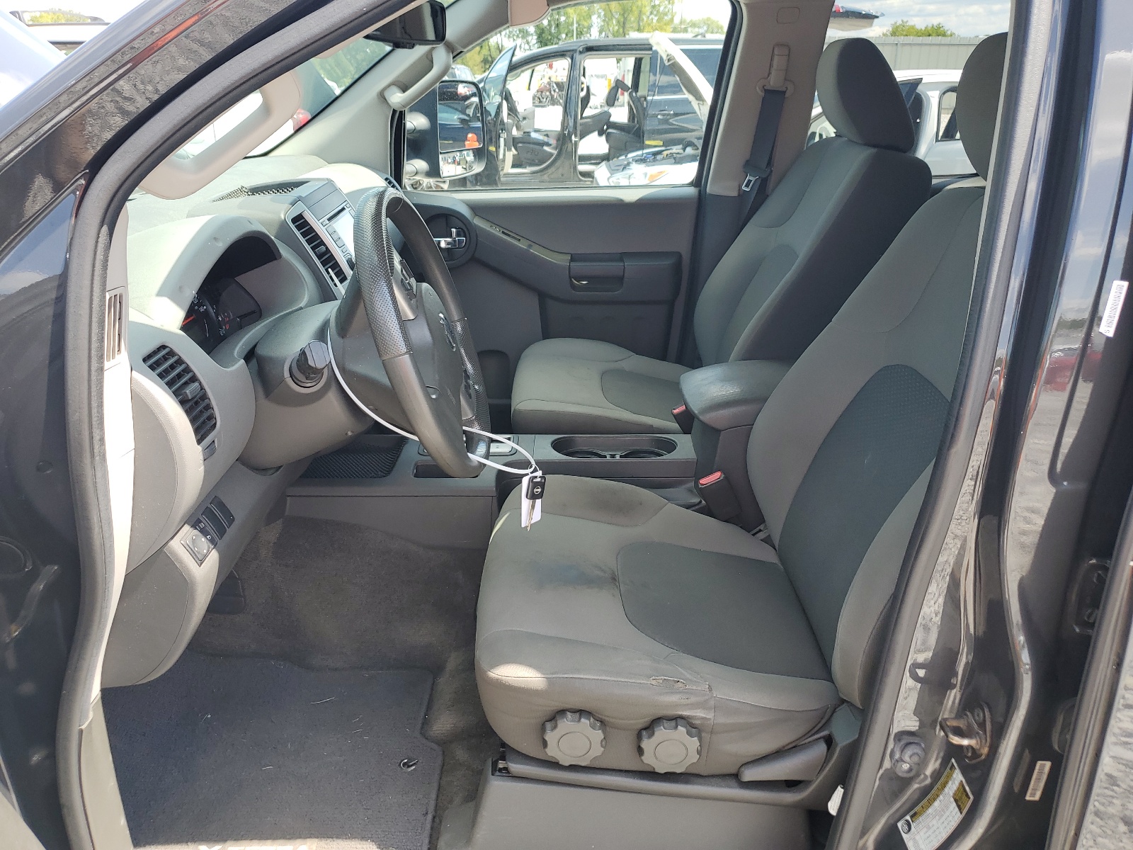 5N1AN0NW3FN655652 2015 Nissan Xterra X