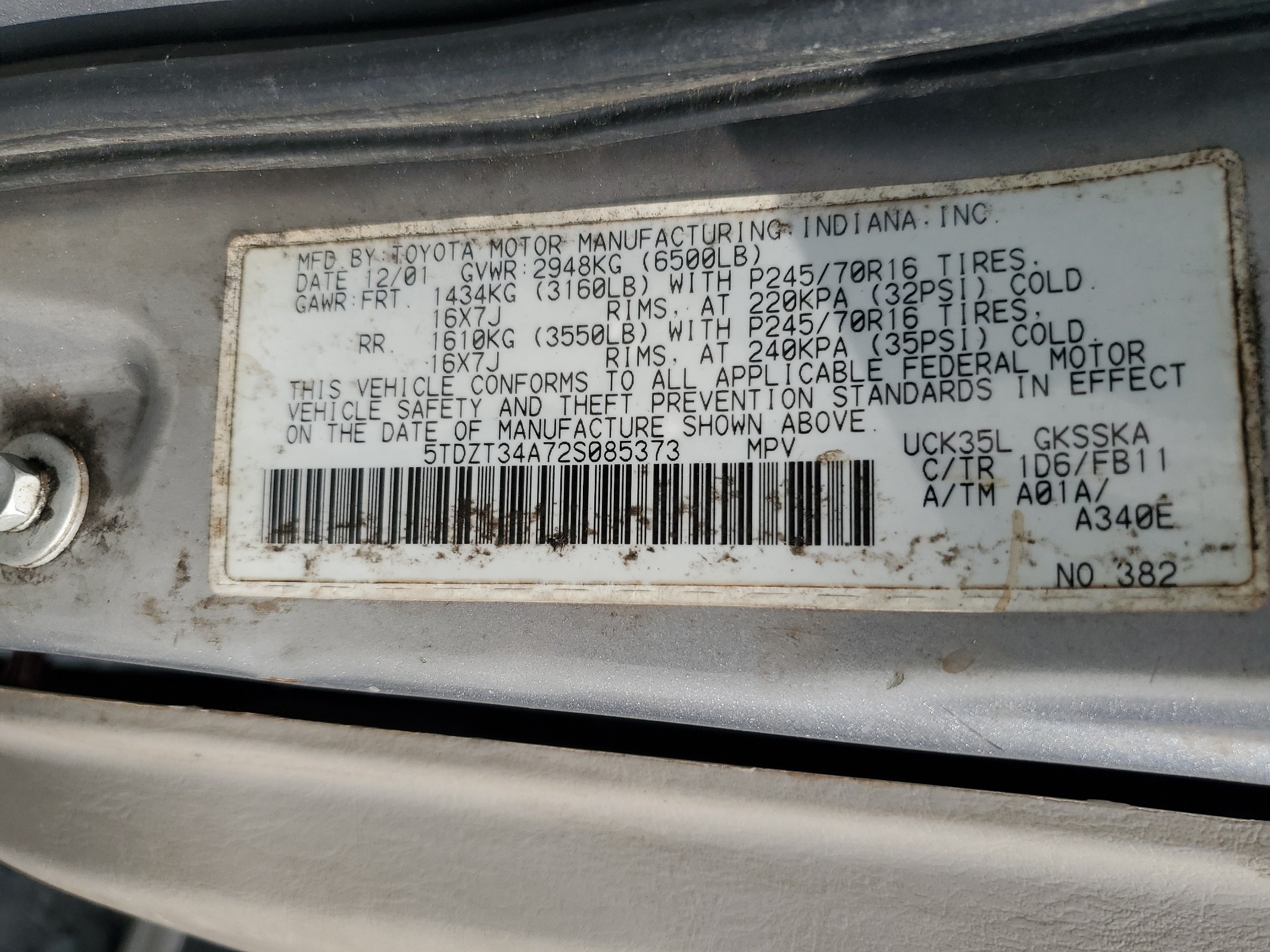 5TDZT34A72S085373 2002 Toyota Sequoia Sr5