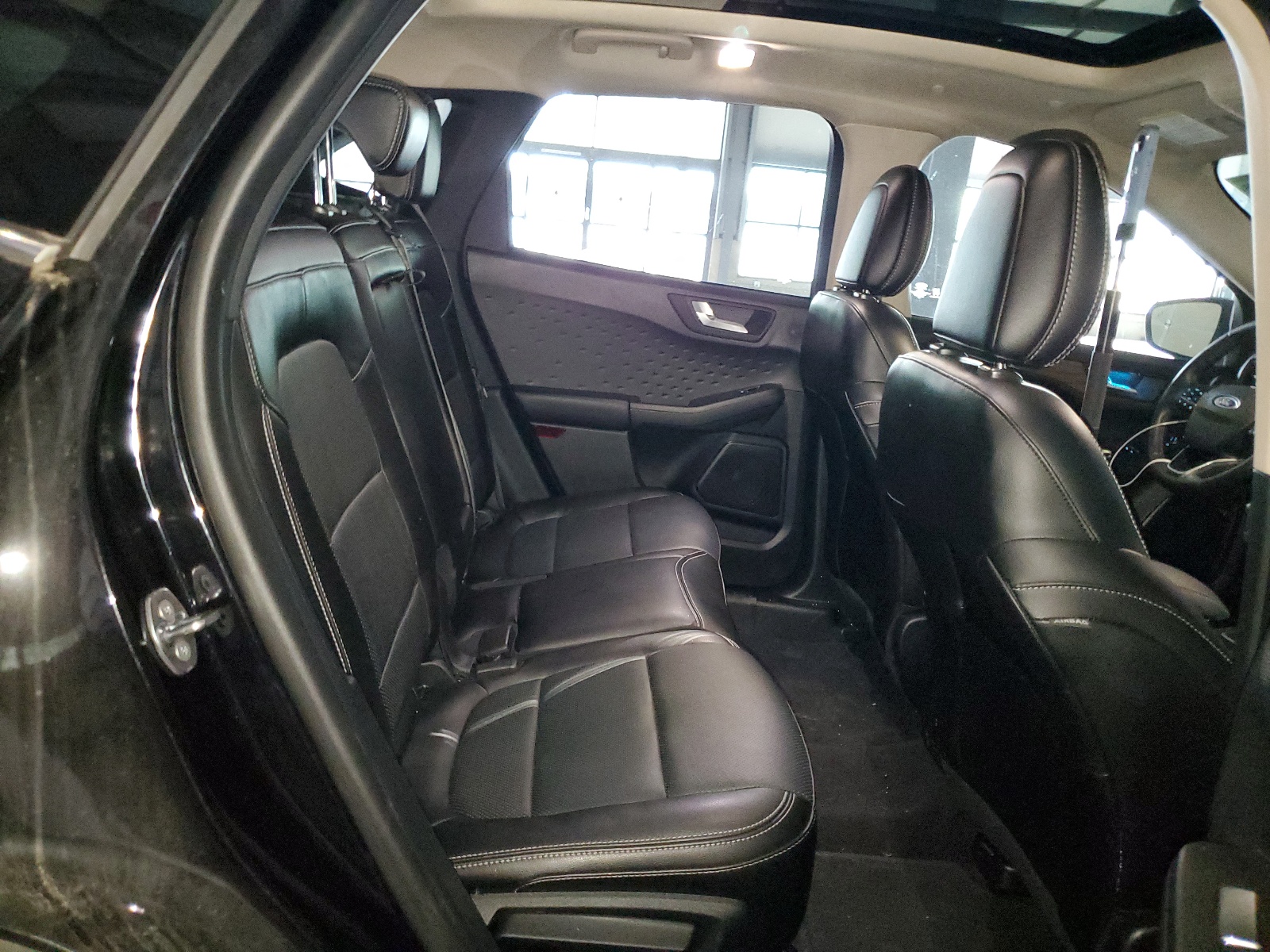 1FMCU0DZ5LUB83074 2020 Ford Escape Titanium