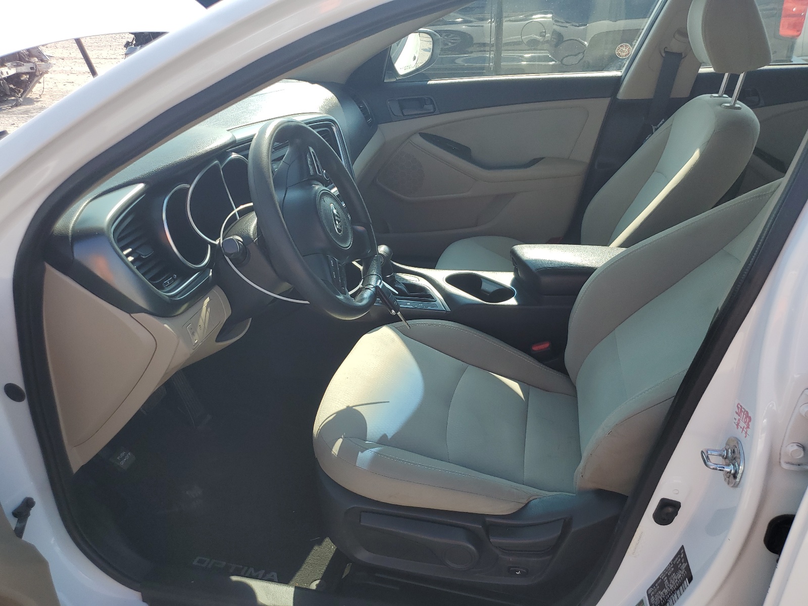 5XXGM4A73EG343753 2014 Kia Optima Lx