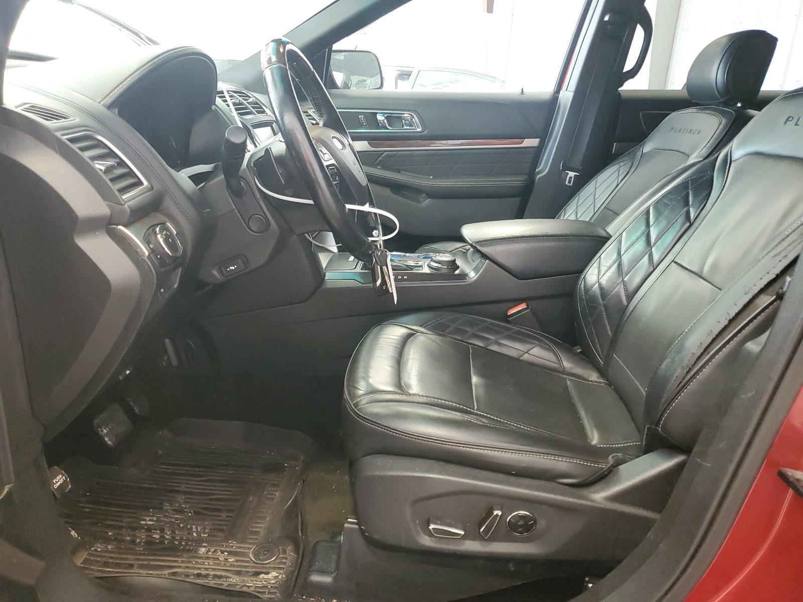 1FM5K8HTXGGC55779 2016 Ford Explorer Platinum