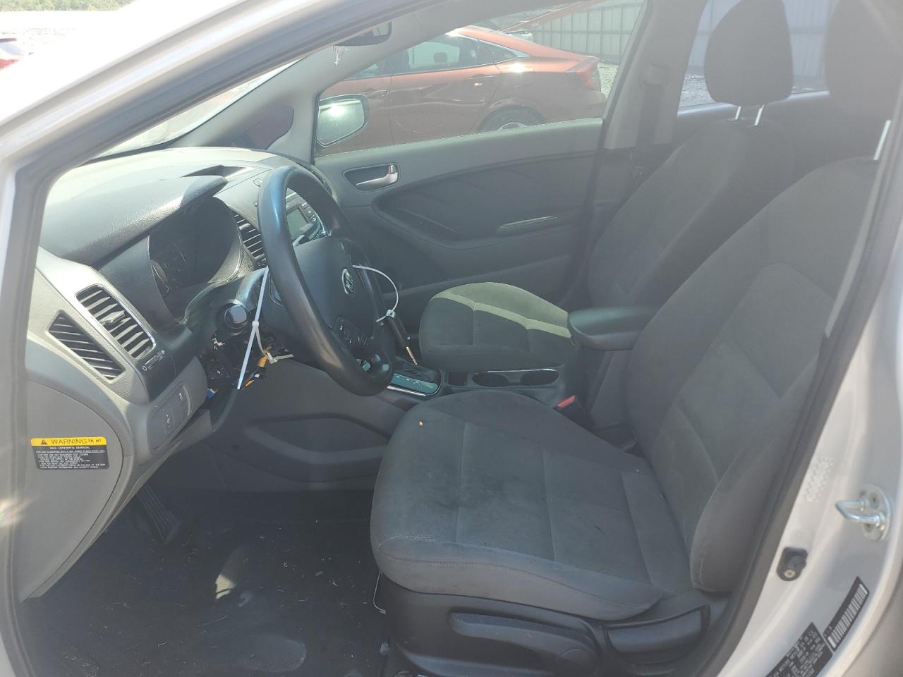 2017 Kia Forte Lx VIN: 3KPFK4A71HE014368 Lot: 66295394