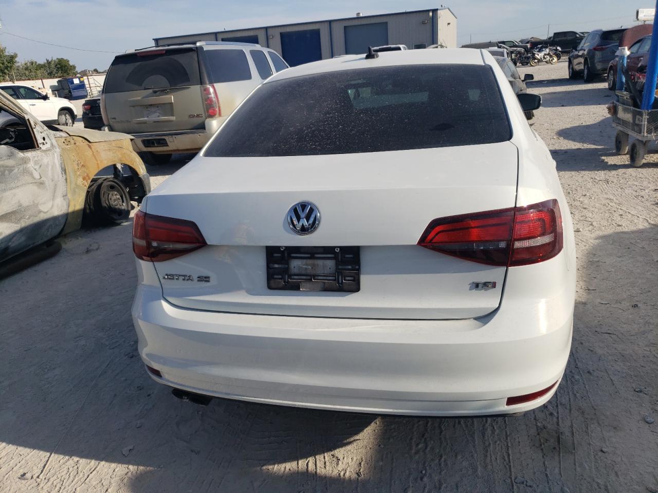 3VWDB7AJ5HM271315 2017 Volkswagen Jetta Se