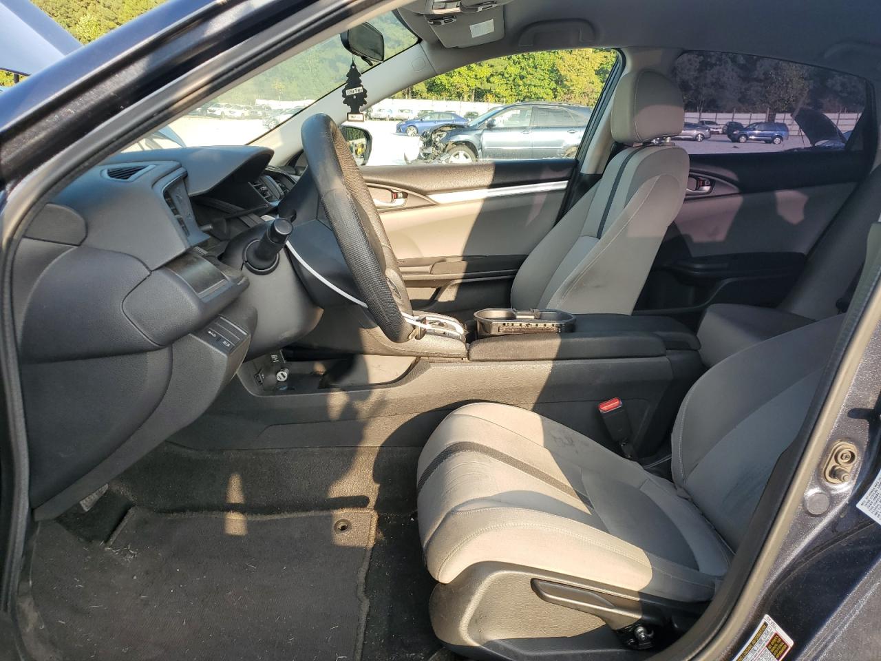 19XFC2F53GE073851 2016 Honda Civic Lx
