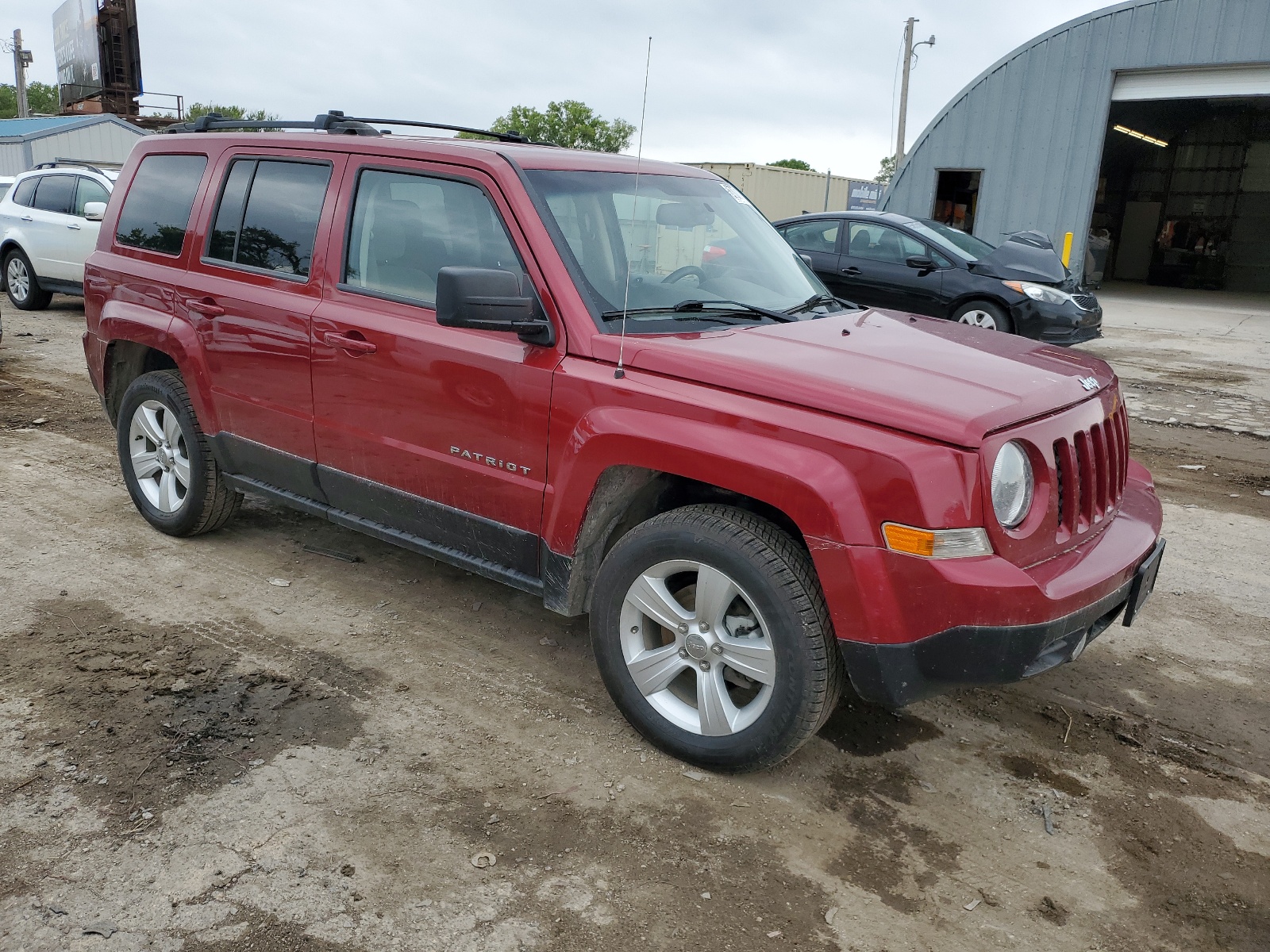 2013 Jeep Patriot Latitude vin: 1C4NJRFB0DD108536