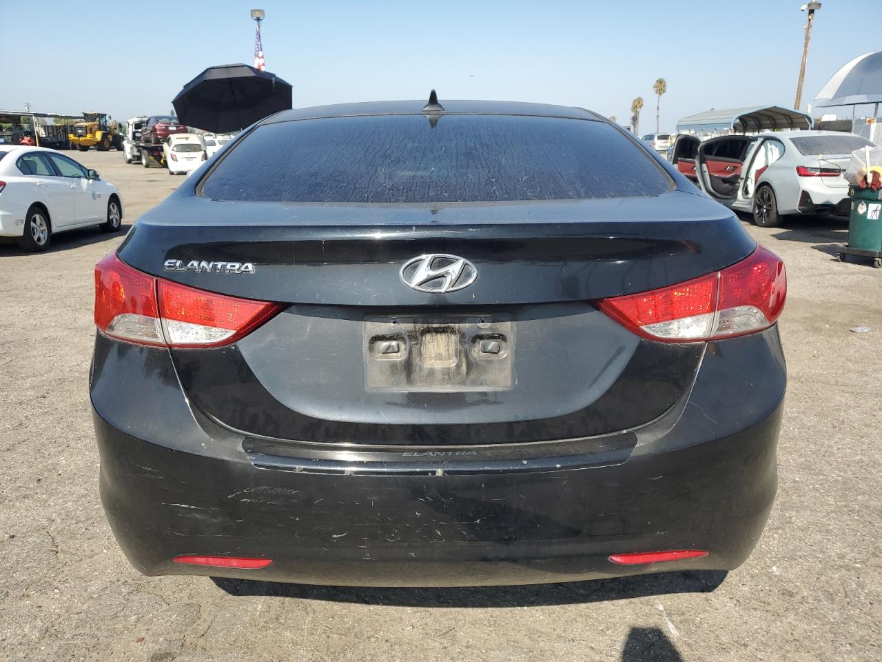 KMHDH4AE5DU602902 2013 Hyundai Elantra Gls