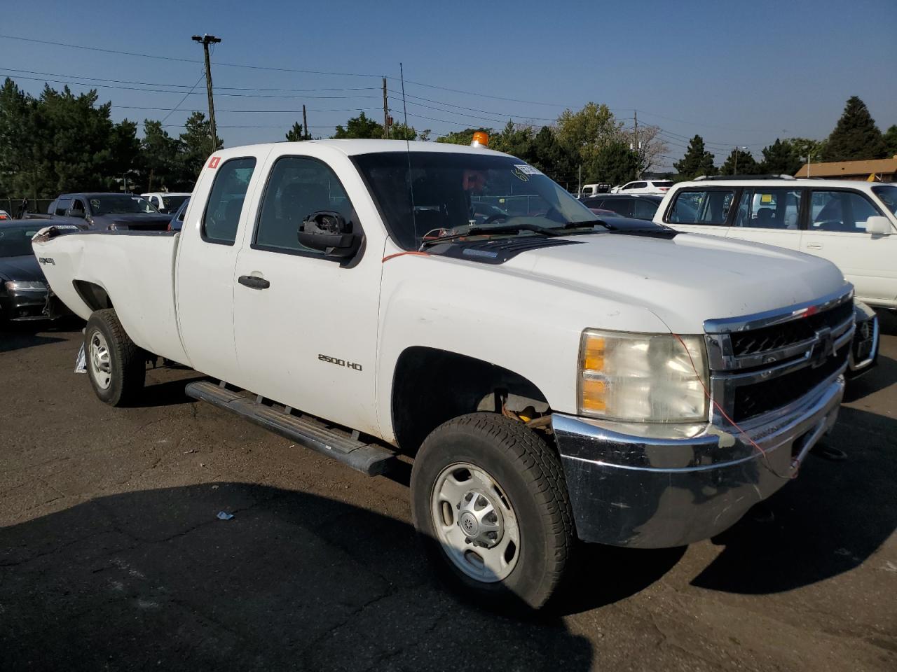 2011 Chevrolet Silverado - Image 4