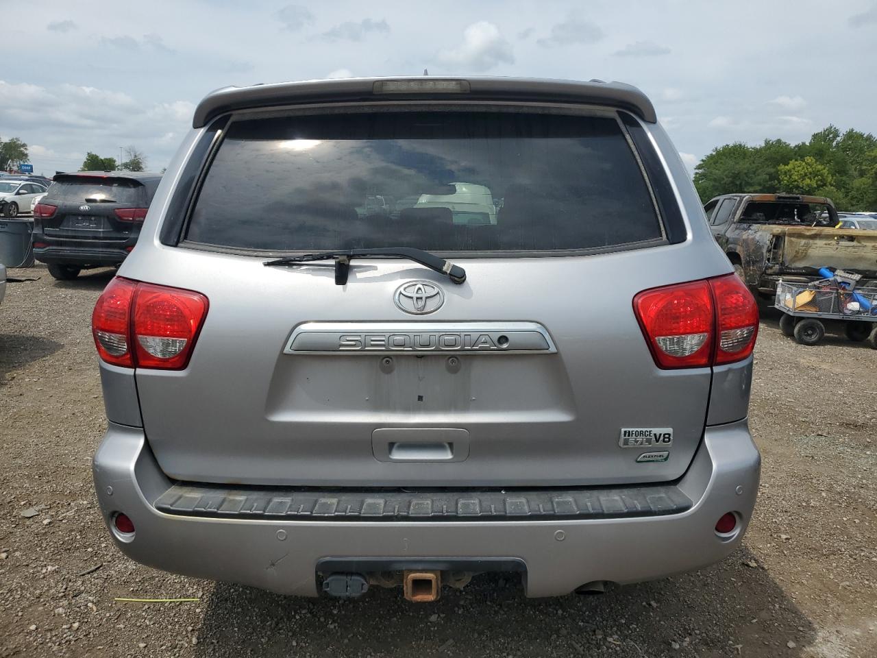 5TDDW5G17BS048980 2011 Toyota Sequoia Platinum