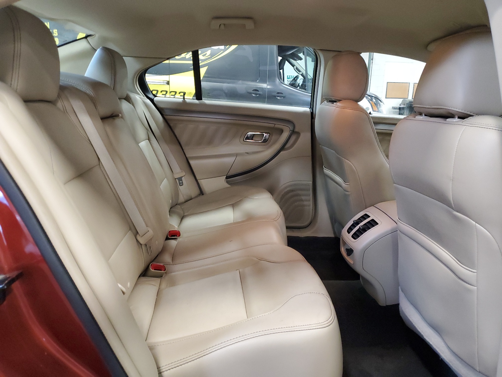 1FAHP2E80EG150252 2014 Ford Taurus Sel