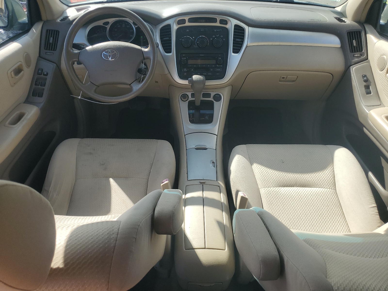 JTEHD21AX50035576 2005 Toyota Highlander