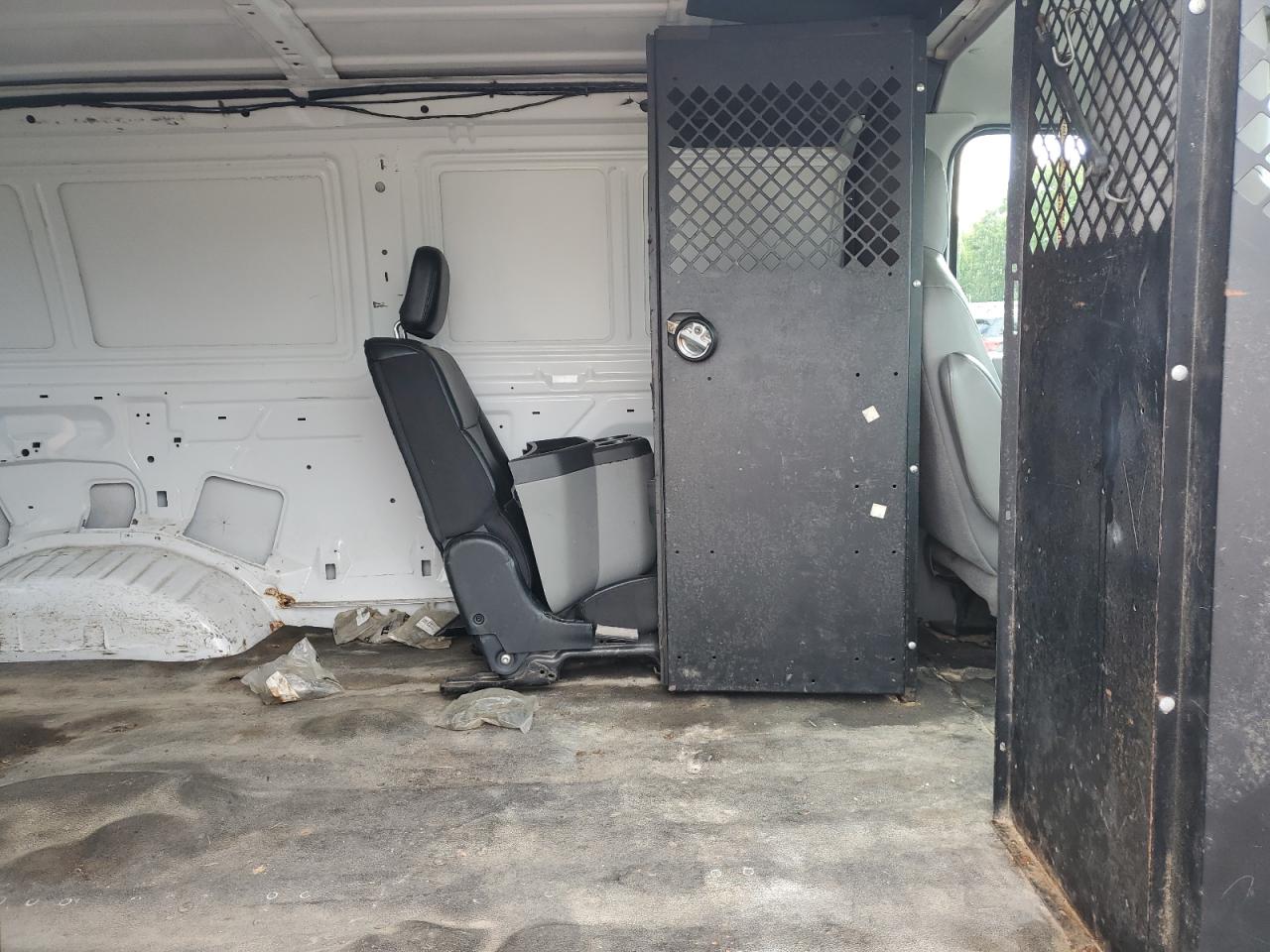 2010 Ford Econoline E250 Van VIN: 1FTNE2EL5ADA69394 Lot: 66851214