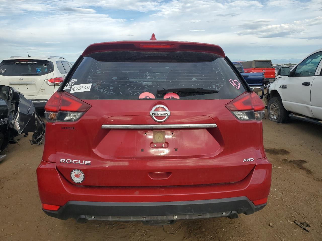 2017 Nissan Rogue S VIN: JN8AT2MV9HW261704 Lot: 67860434