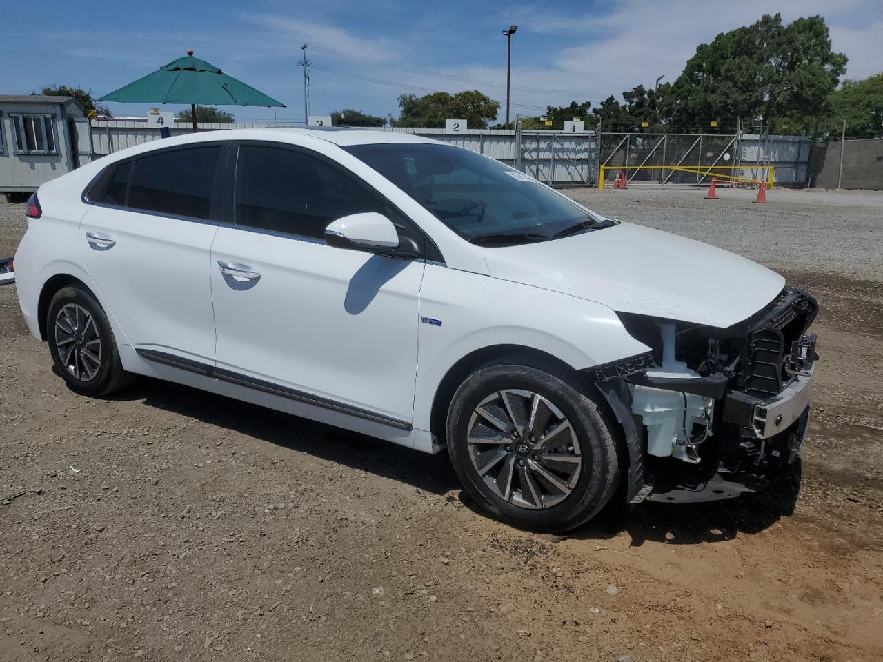 2020 Hyundai Ioniq Limited VIN: KMHC85LJXLU061744 Lot: 66208634