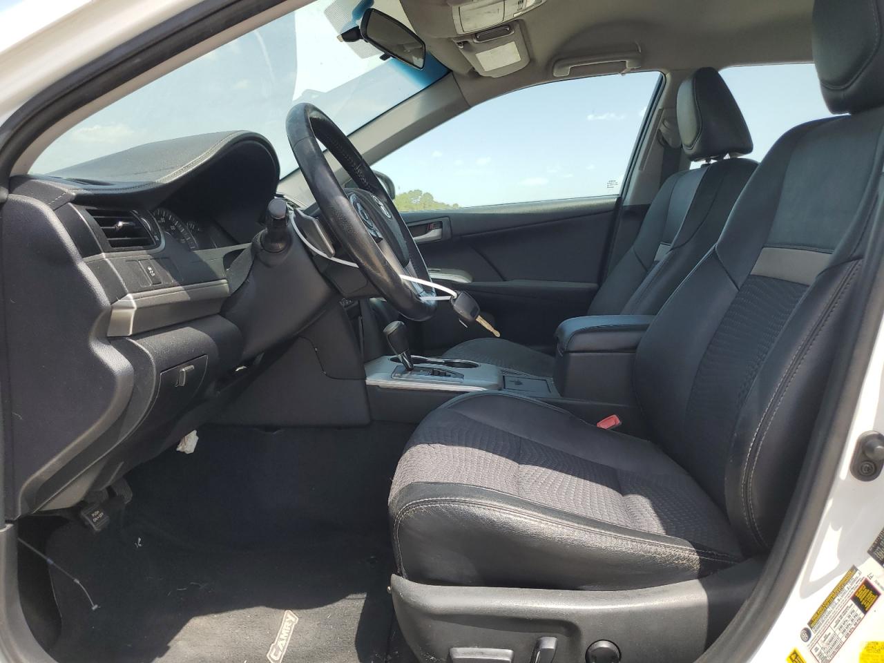 2013 Toyota Camry L VIN: 4T1BF1FKXDU704352 Lot: 65927424