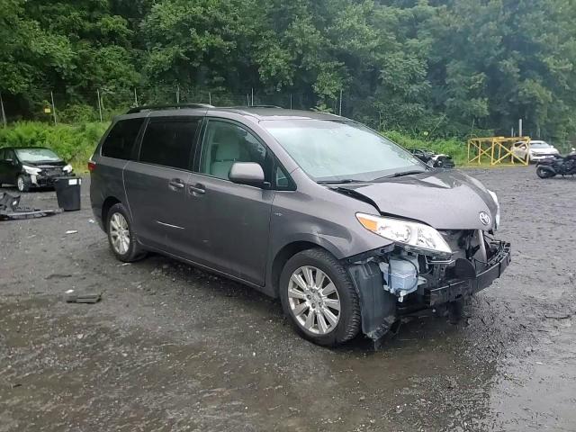 2017 Toyota Sienna Le VIN: 5TDJZ3DC5HS154390 Lot: 66345084