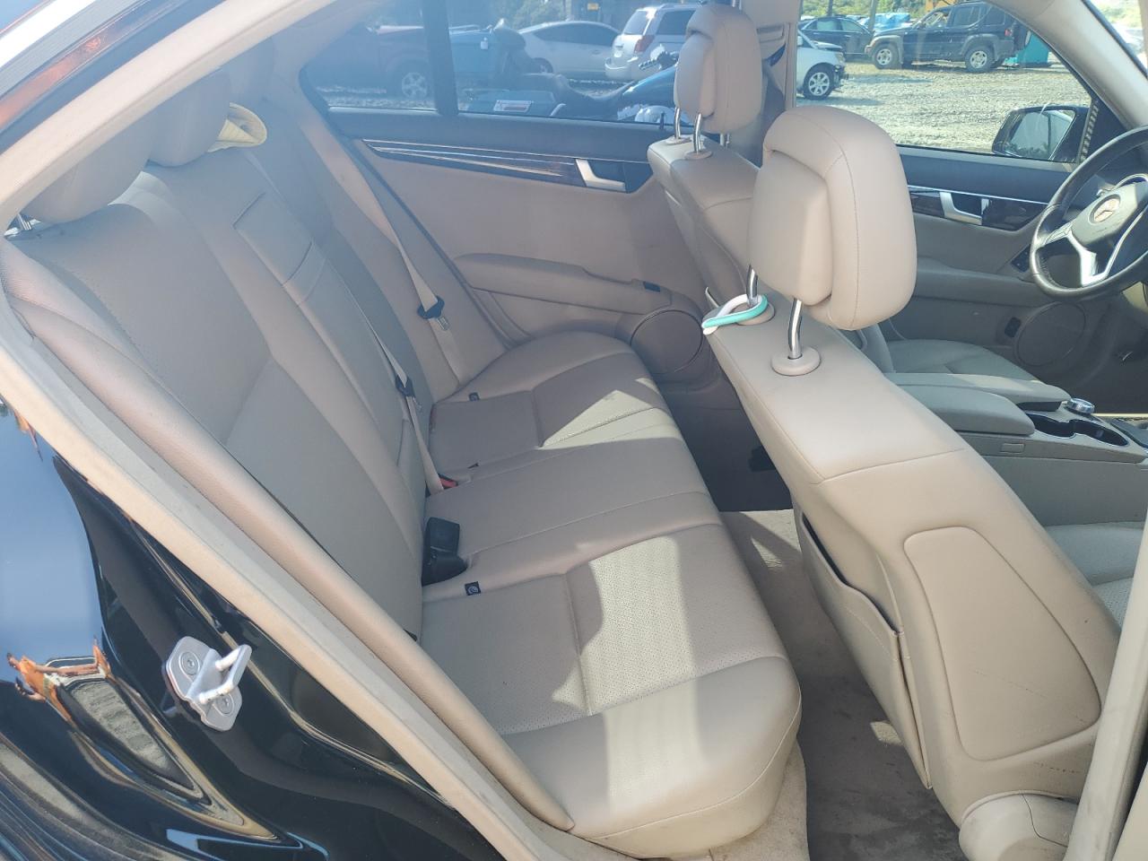 2013 Mercedes-Benz C 300 4Matic VIN: WDDGF8AB6DR283703 Lot: 66024564