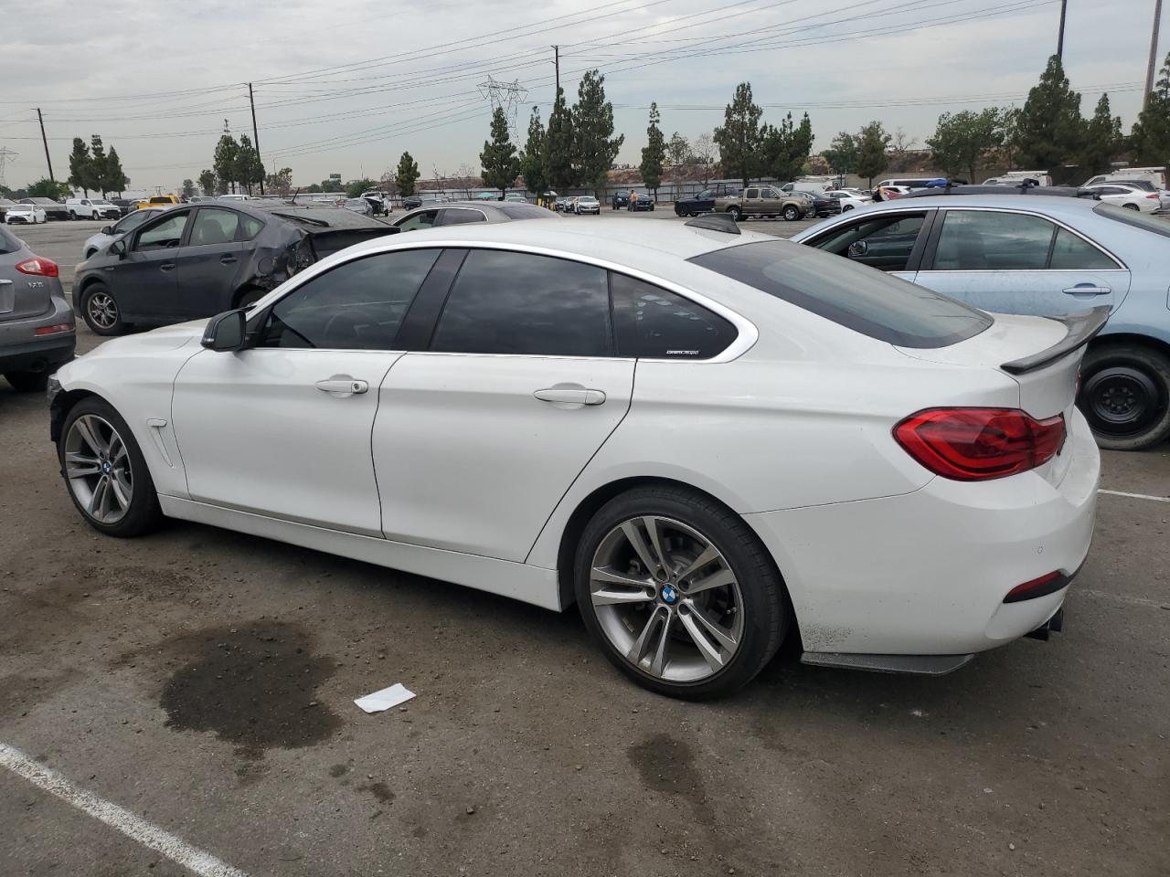 WBA4J1C58JBG80358 2018 BMW 4 SERIES - Image 2