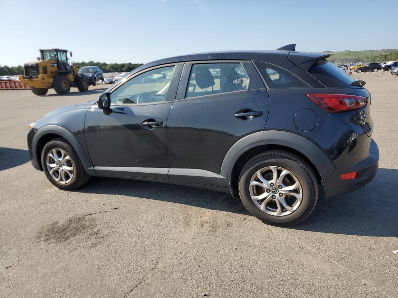 JM1DKFB70K1417186 2019 MAZDA CX-3 - Image 2