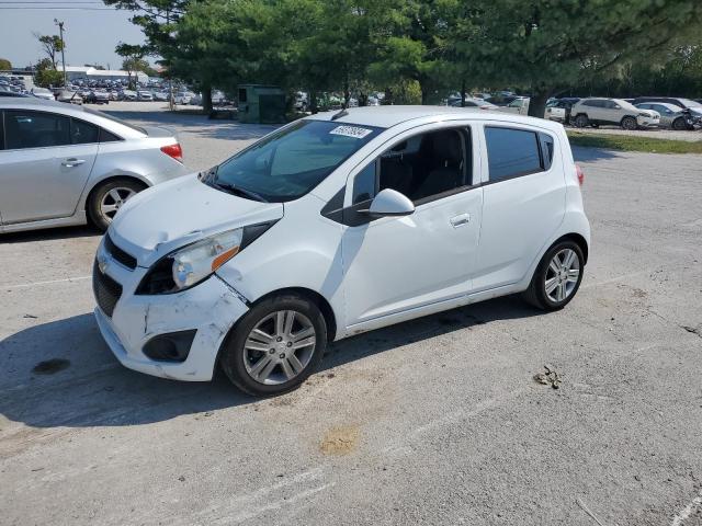 Hatchbacks CHEVROLET SPARK 2014 Biały